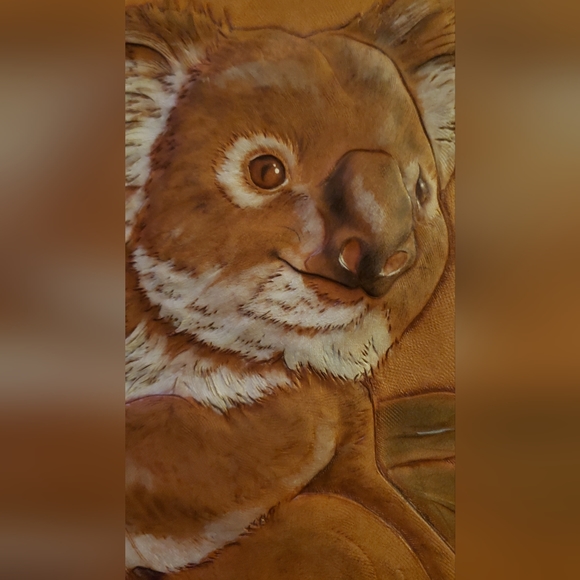 Vintage Koala art, leatherwork sculpted and hand colored - Picture 5 of 10